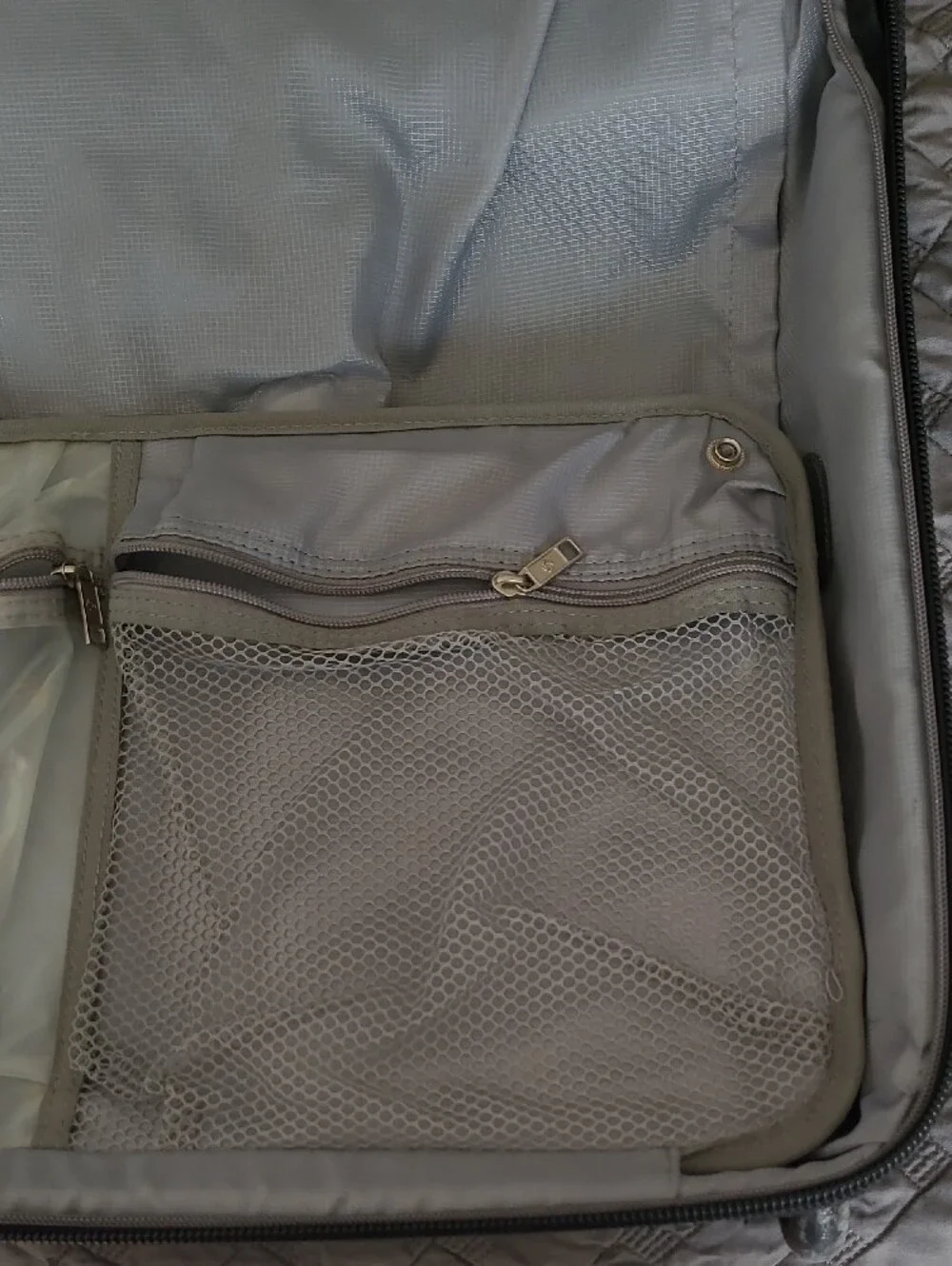 Samsonite Black Soft-Sided Travel Garment Bag